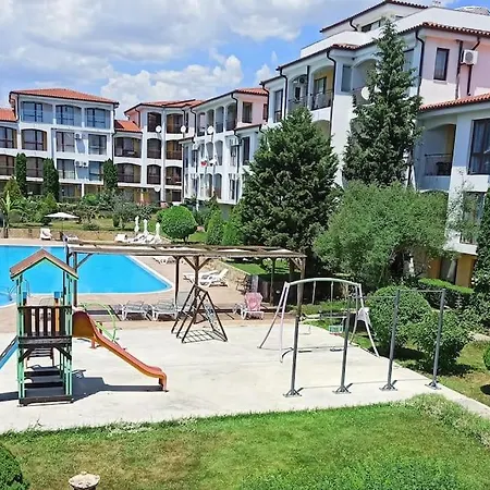 Apartment Sea Pool Sun